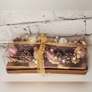 TJX Gold & Pink Christmas Candle Ring Centerpiece Set New in Box